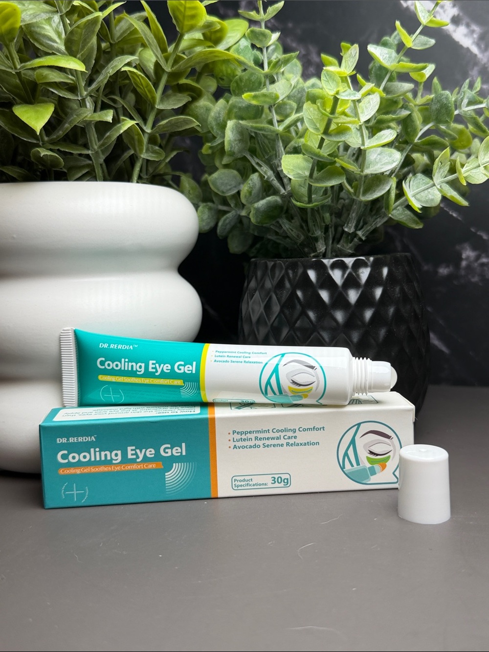 Cooling Eye Gel – Soothing Teal Eye Treatment